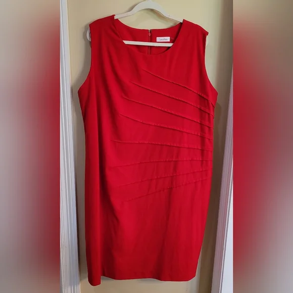 calvin klein plus size red dress Bright Red Knit Dress by Designer Calvin Klein With Angel Wing Sleeves Large Size in Excellent Vintage Condition